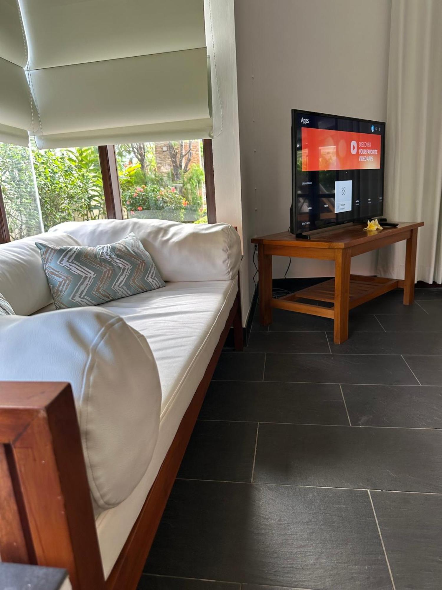 Bale Solah Lombok Holiday Resort Senggigi Dış mekan fotoğraf